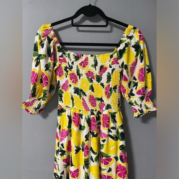 NWT Steve Madden Challis Midi Dress in a Grapefruit Print. Size X-Small - Picture 3 of 9